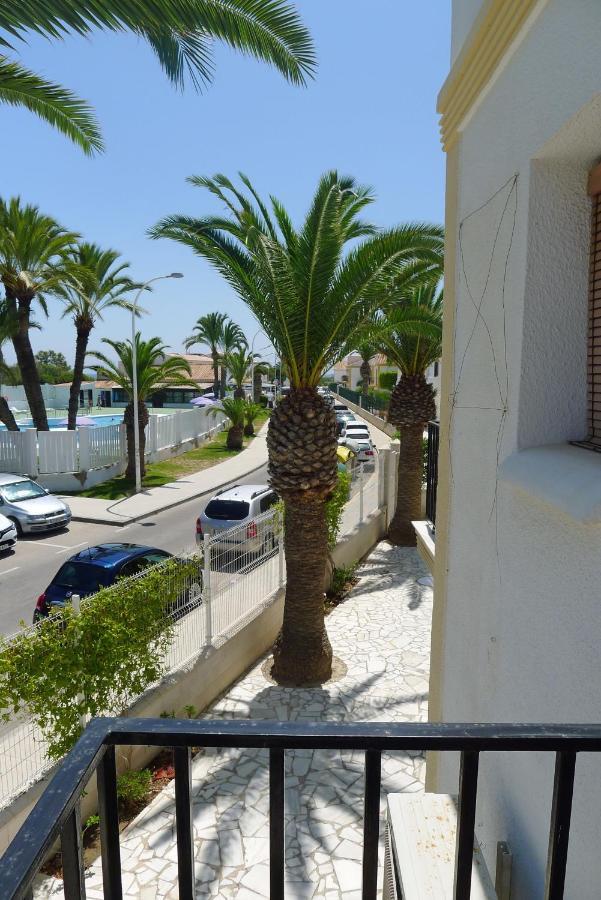 Sunny Coastal 1 Bed - Vera Coast: 2mins To