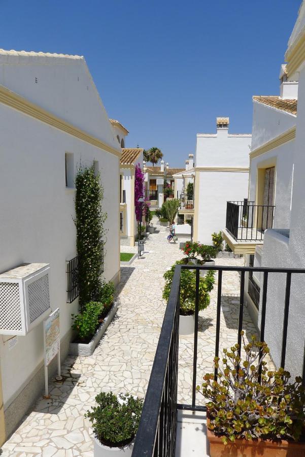 Sunny Coastal 1 Bed - Vera Coast: 2mins To * Los Amarguillos